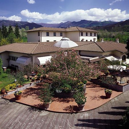 Hotel Ristorante La Lanterna Кастельнуово-ді-Гарфаньяна Екстер'єр фото